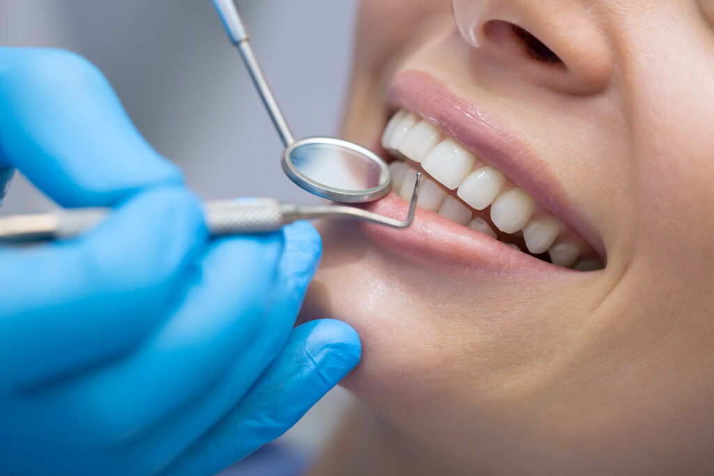Jaki implant